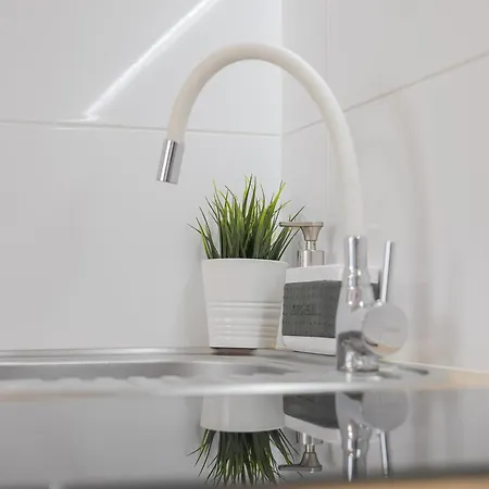 Andersena 190 B - 12 Pietro - 10 Min Cmkp - 5 Min Metro - 15 Min Centrum Apartament *